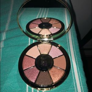 Tarte Eye shadow palette